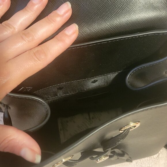 ♠️Kate Spade Black Medium Flap Backpack♠️ - Picture 11 of 16
